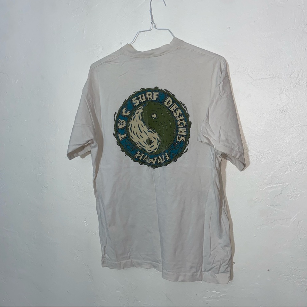 vintage Single Stitch 90s T&C Surf Designs Hawaii T Shirt yin-yang logo graphic